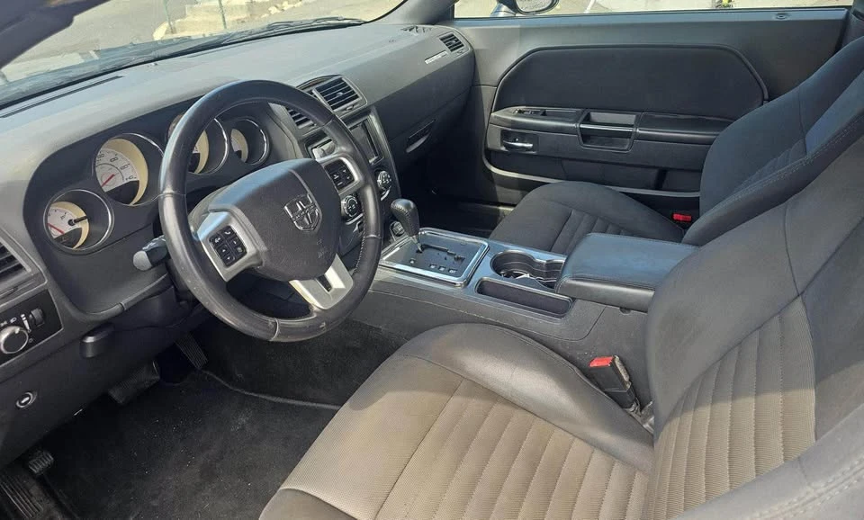 2013 Dodge Challenger 3rd Gen - Image 6 of 11