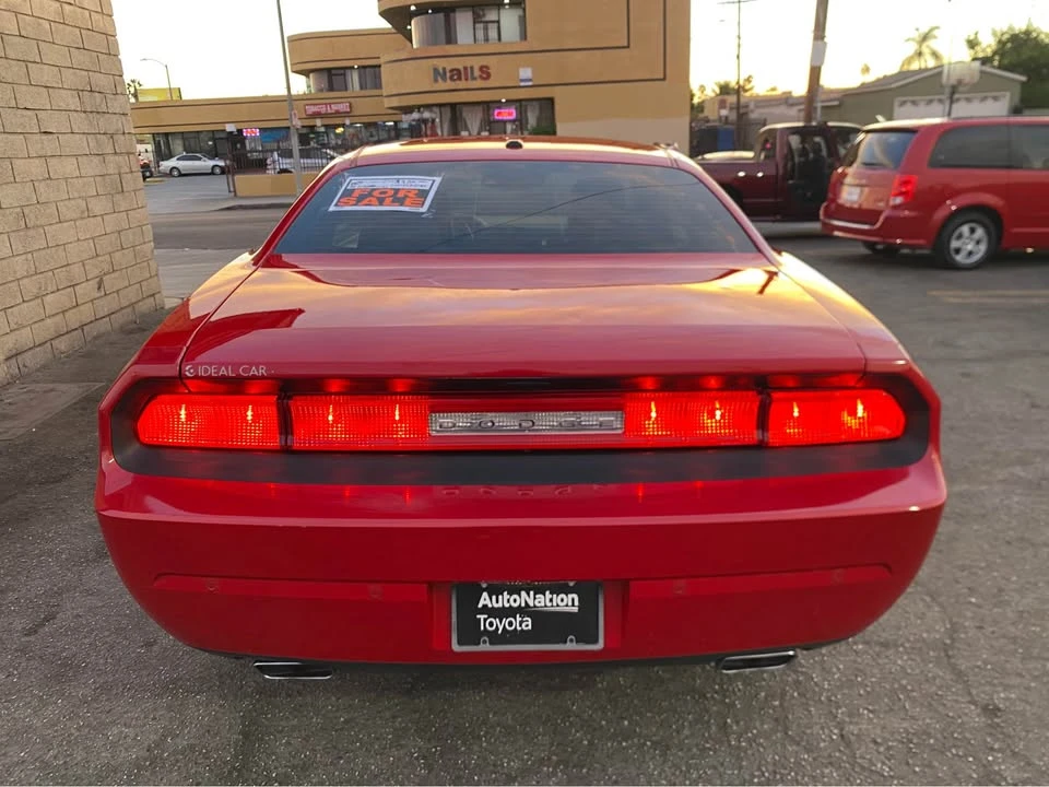 2013 Dodge Challenger 3rd Gen - Image 6 of 12