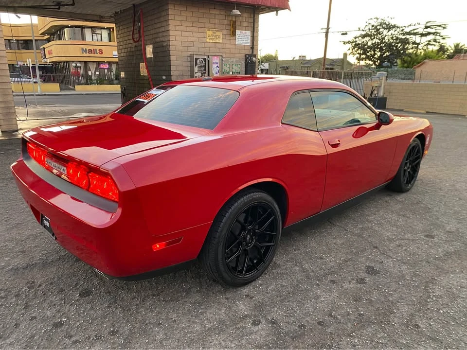 2013 Dodge Challenger 3rd Gen - Image 6 of 12