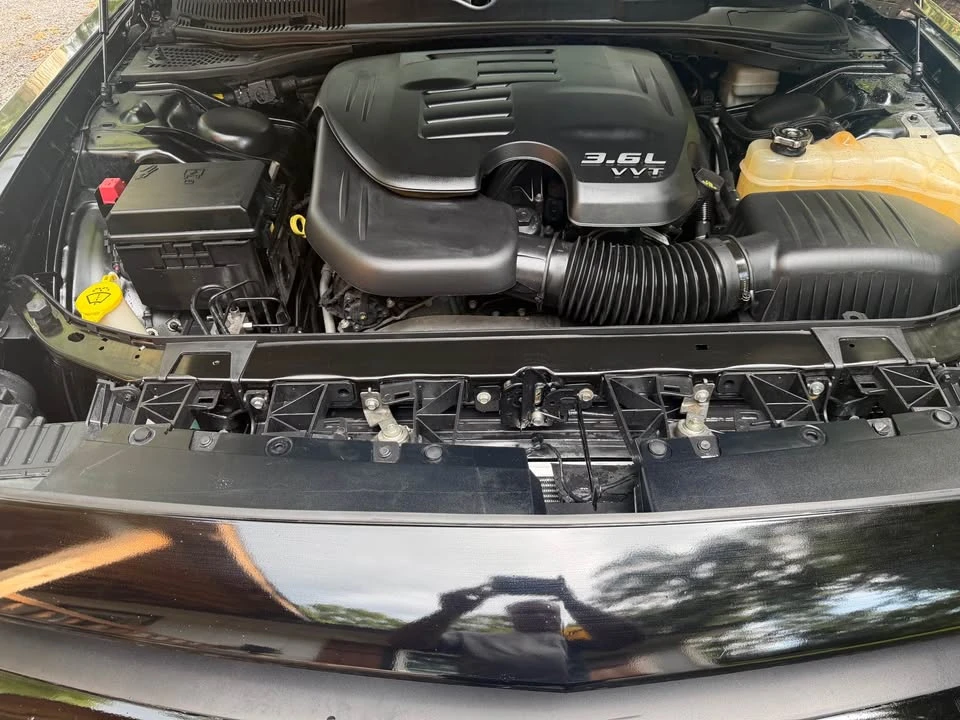 2013 Dodge Challenger 3rd Gen - Image 8 of 9