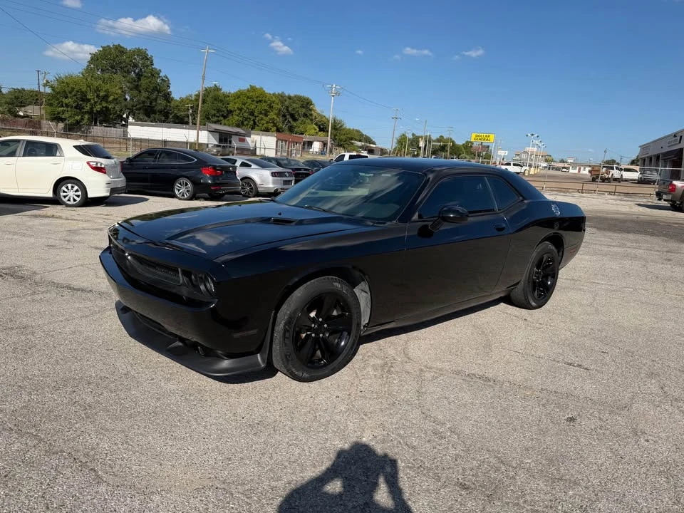 2013 Dodge Challenger 3rd Gen - Image 2 of 7