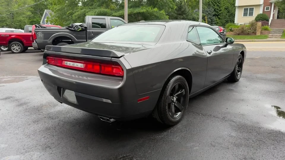 2013 Dodge Challenger 3rd Gen - Image 8 of 16