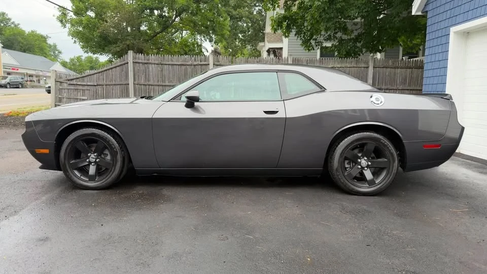 2013 Dodge Challenger 3rd Gen - Image 11 of 16