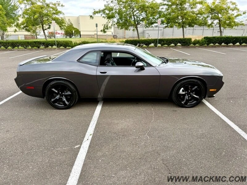 2013 Dodge Challenger 3rd Gen - Image 9 of 20