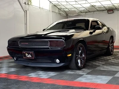 2013 Dodge Challenger 3rd Gen - Image 2 of 7