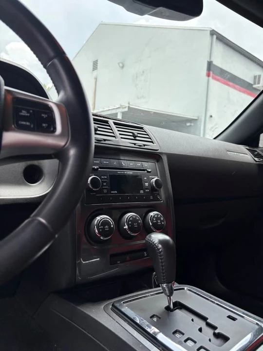 2013 Dodge Challenger 3rd Gen - Image 5 of 9