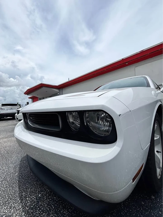 2013 Dodge Challenger 3rd Gen - Image 2 of 9