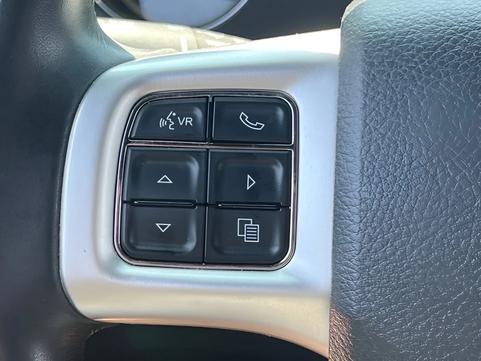 2013 Dodge Challenger 3rd Gen - Image 14 of 19