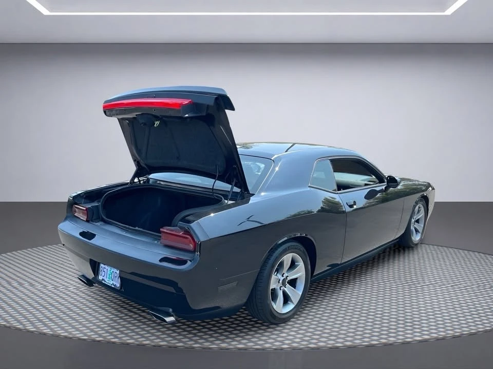 2013 Dodge Challenger 3rd Gen - Image 6 of 19