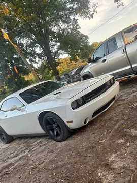 2013 Dodge Challenger SXT