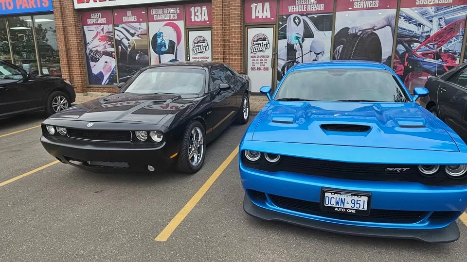 2013 Dodge Challenger 3rd Gen - Image 3 of 10