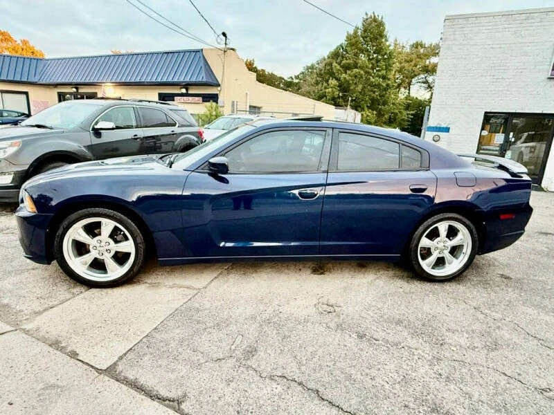 2013 Dodge Charger 7th Gen - Image 3 of 20