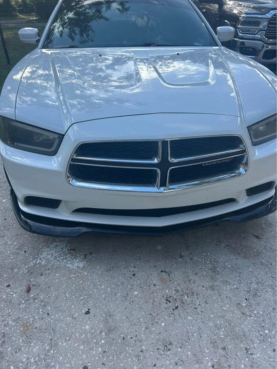2013 Dodge Charger 7th Gen - Image 9 of 10