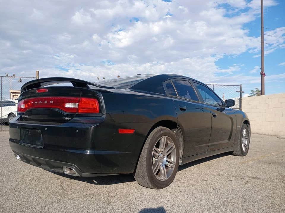 2013 Dodge Charger 7th Gen - Image 11 of 15