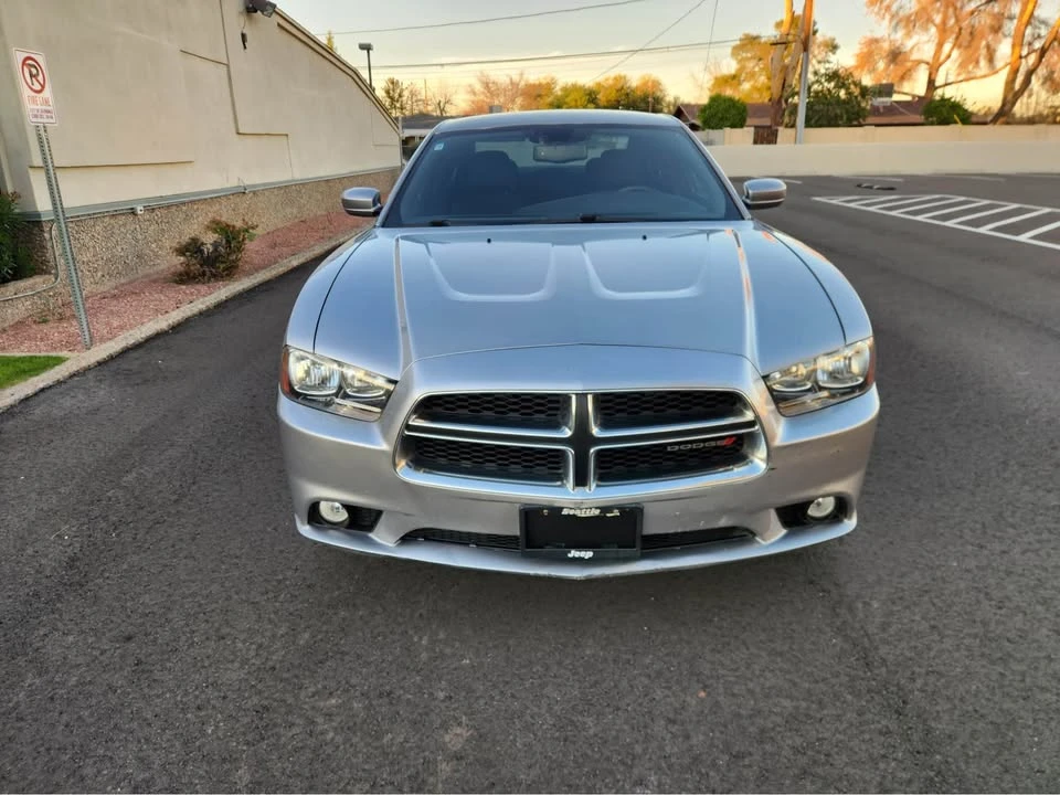 2013 Dodge Charger 7th Gen - Image 9 of 13