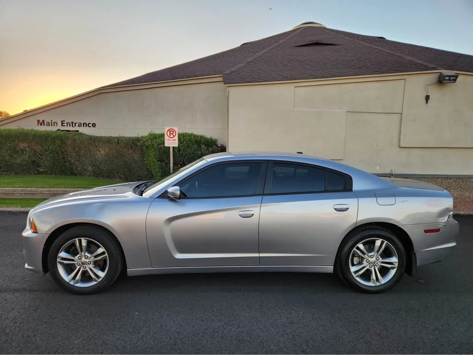 2013 Dodge Charger 7th Gen - Image 6 of 13