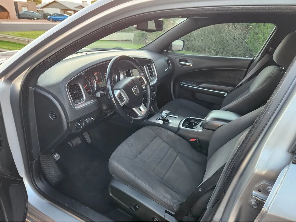 2013 Dodge Charger 7th Gen - Image 10 of 13