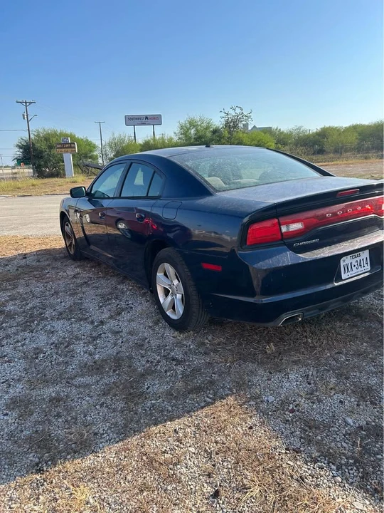 2013 Dodge Charger 7th Gen - Image 4 of 6
