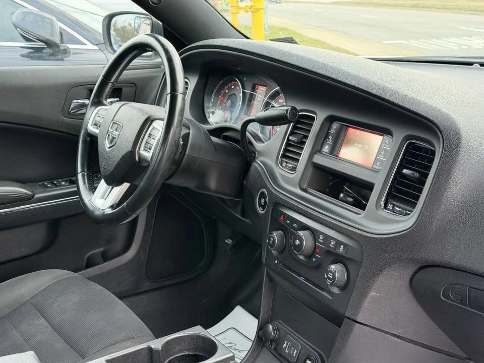 2013 Dodge Charger 7th Gen - Image 15 of 20