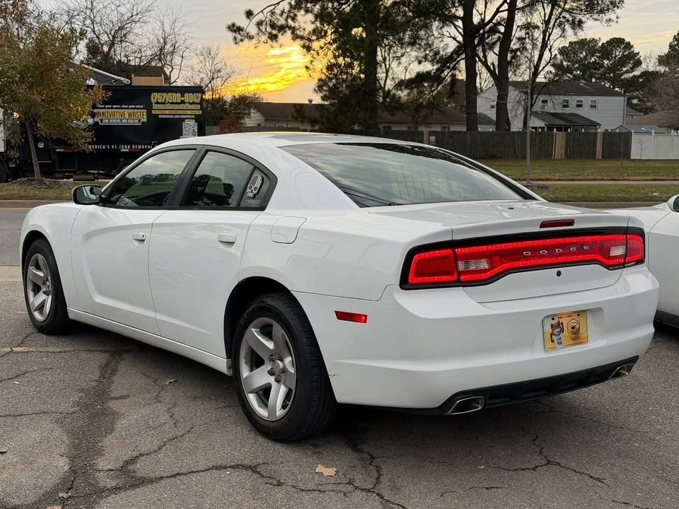 2013 Dodge Charger 7th Gen - Image 8 of 20
