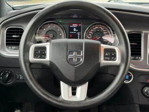 2013 Dodge Charger 7th Gen - Image 9 of 20