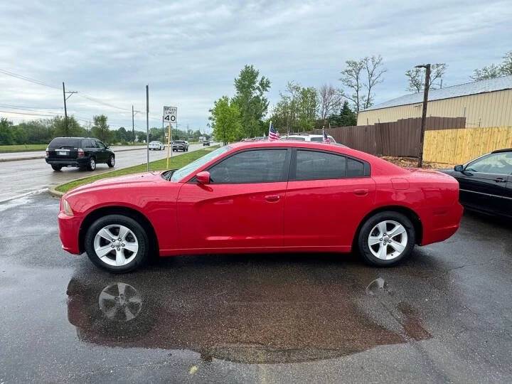 2013 Dodge Charger 7th Gen - Image 2 of 9