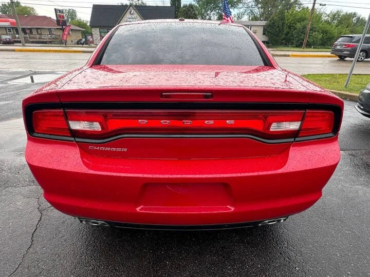 2013 Dodge Charger 7th Gen - Image 3 of 9