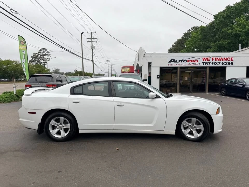 2013 Dodge Charger 7th Gen - Image 6 of 17