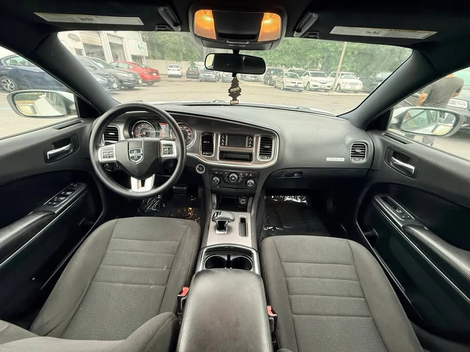2013 Dodge Charger 7th Gen - Image 12 of 17