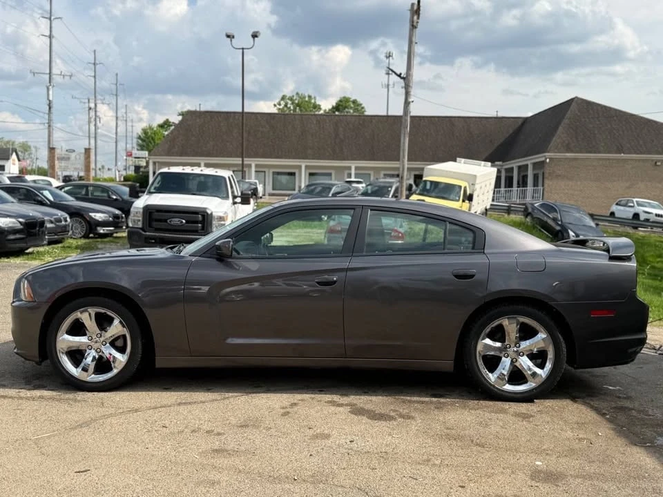 2013 Dodge Charger - Image 4 of 17