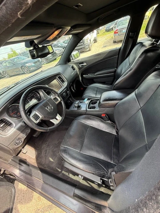 2013 Dodge Charger - Image 11 of 17