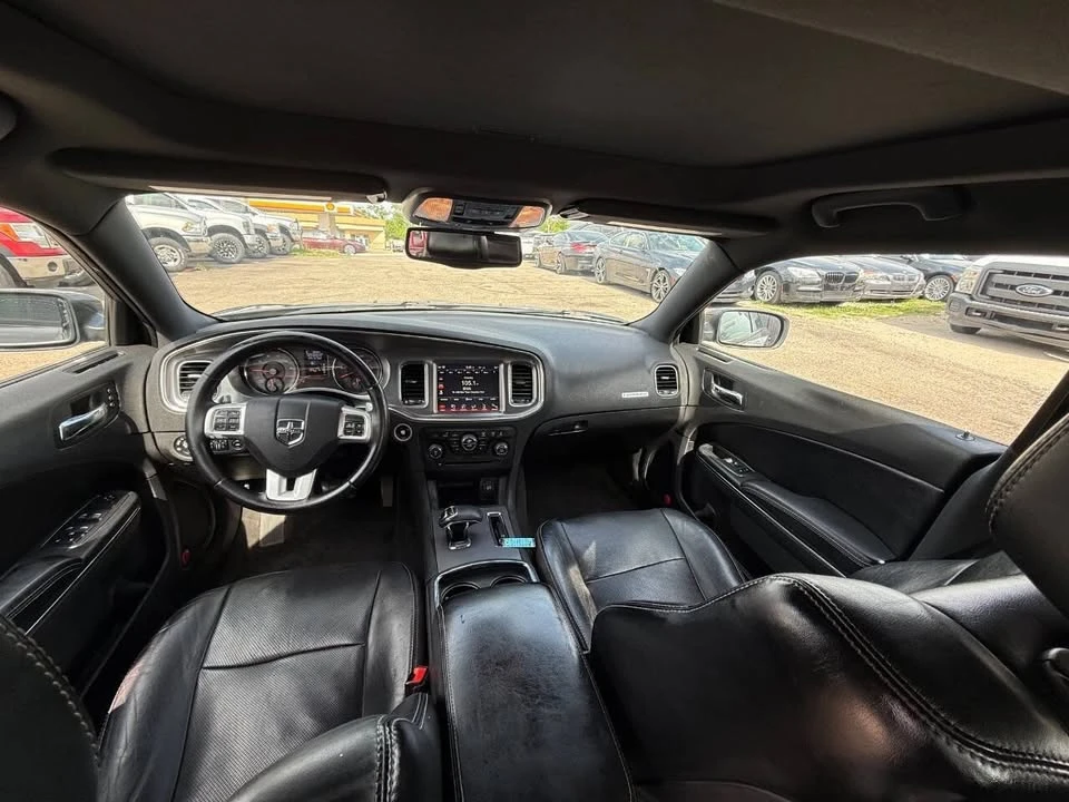2013 Dodge Charger - Image 10 of 17