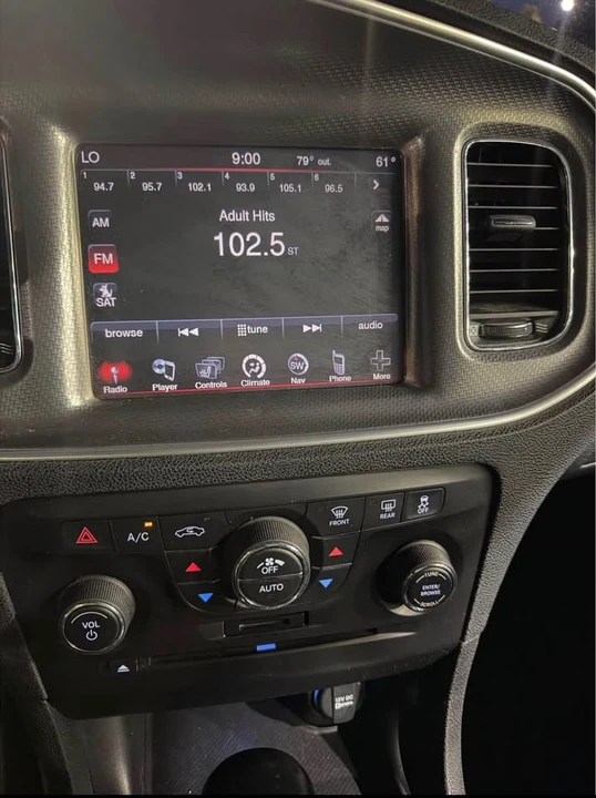 2013 Dodge Charger 7th Gen - Image 5 of 7