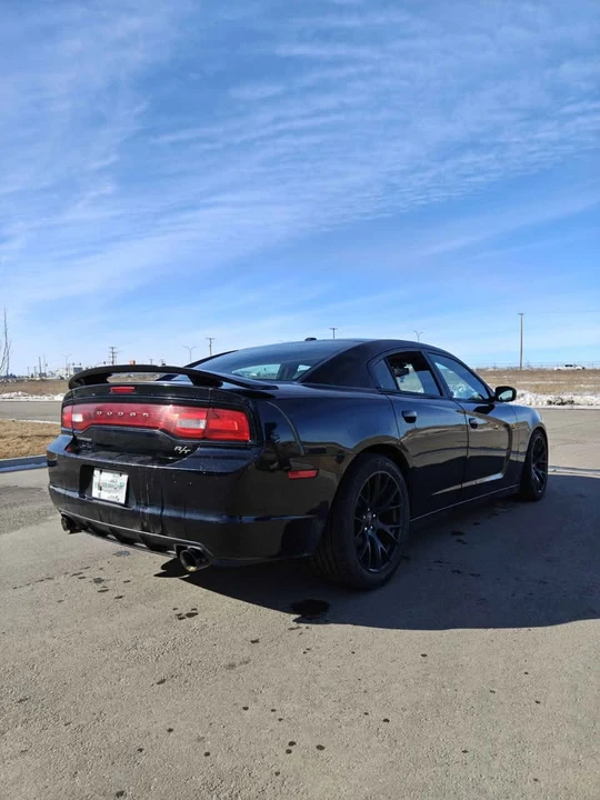 2013 Dodge Charger 7th Gen - Image 2 of 9