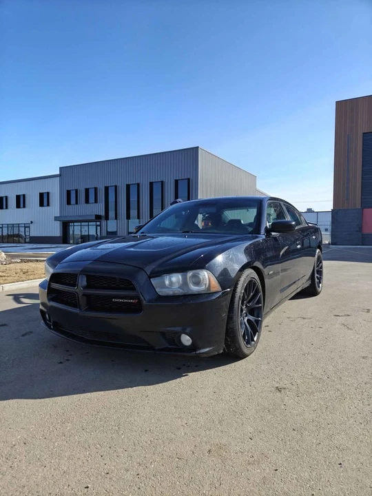 2013 Dodge Charger 7th Gen - Image 6 of 9