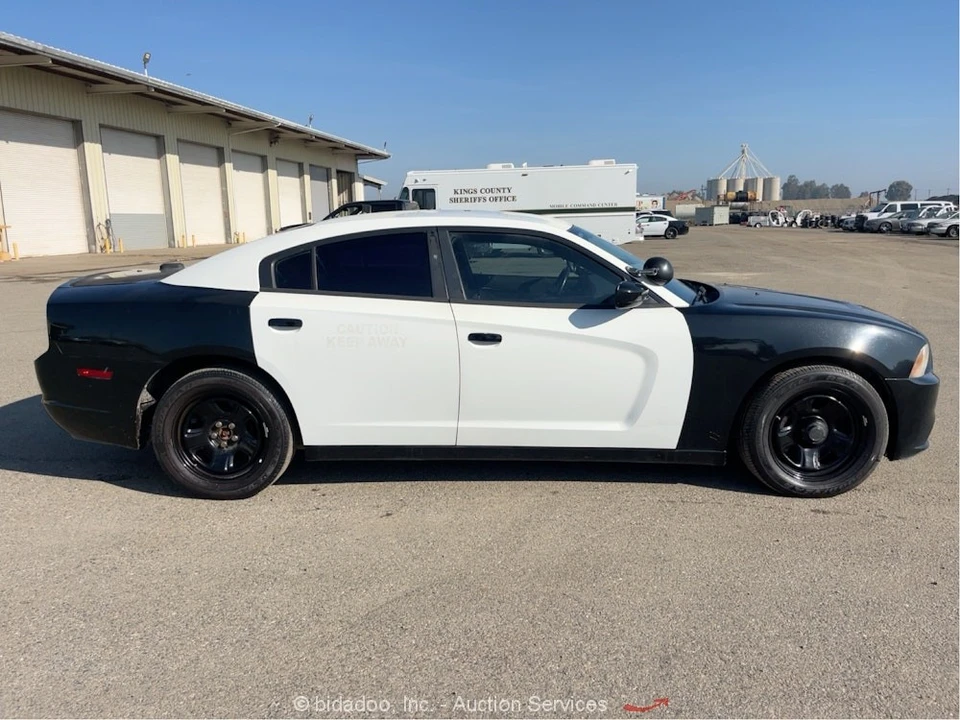 2013 Dodge Charger 7th Gen - Image 6 of 12