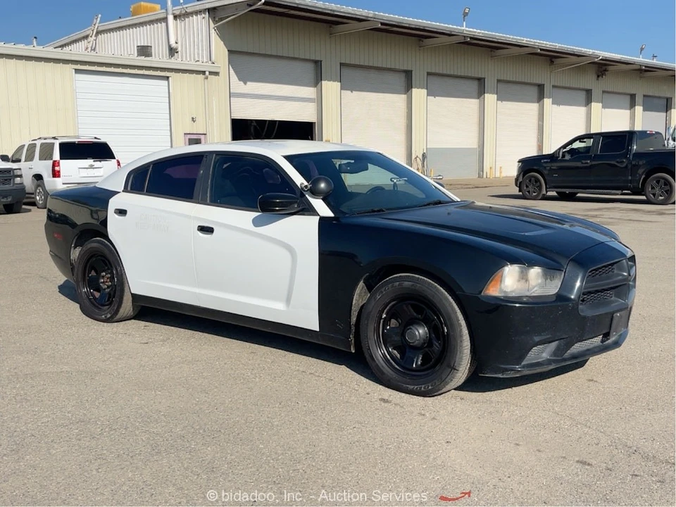 2013 Dodge Charger 7th Gen - Image 2 of 12