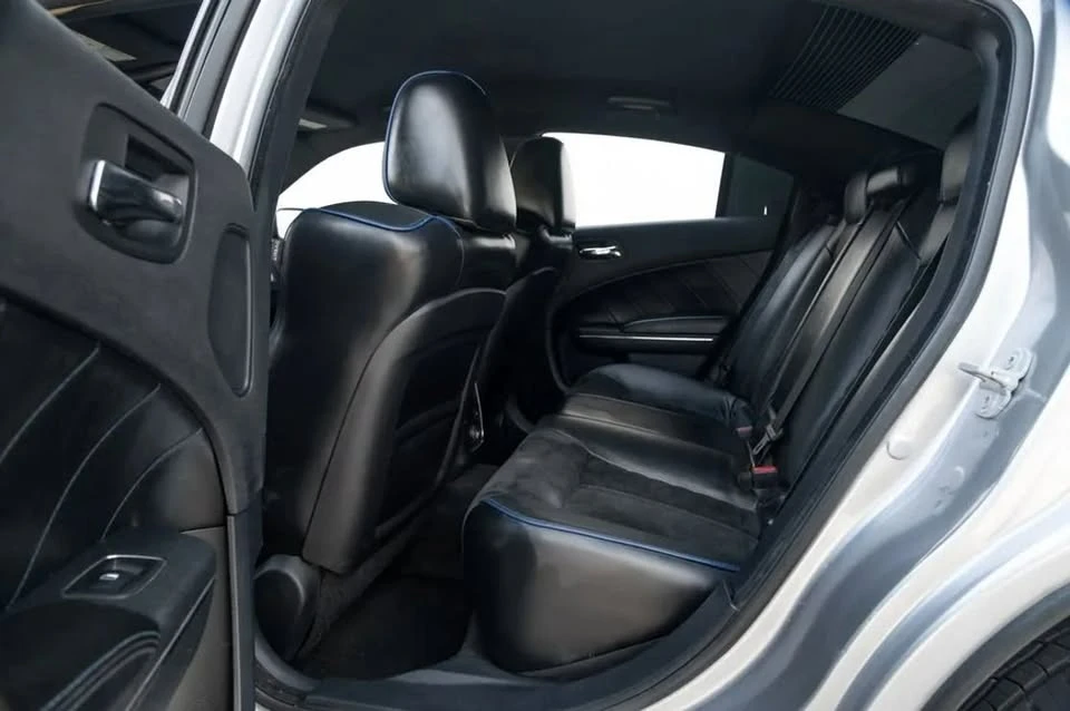 2013 Dodge Charger 7th Gen - Image 8 of 11