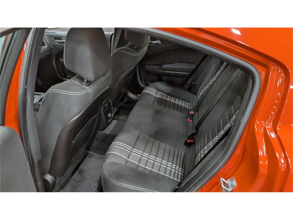 2013 Dodge Charger 7th Gen - Image 7 of 11