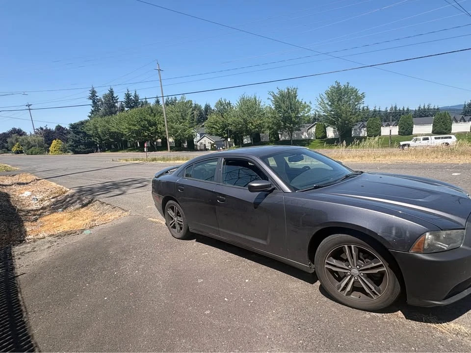2013 Dodge Charger 7th Gen - Image 2 of 5