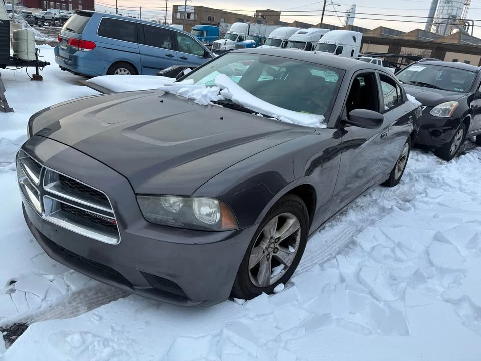 2013 Dodge Charger 7th Gen - Image 2 of 6