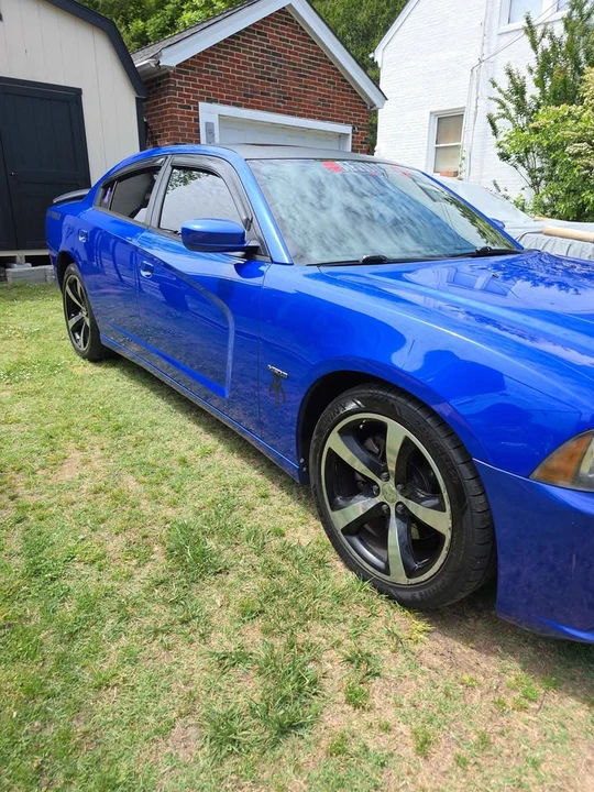 2013 Dodge Charger 7th Gen - Image 3 of 8