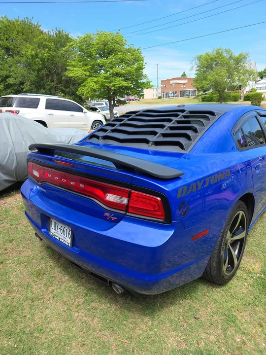 2013 Dodge Charger 7th Gen - Image 4 of 8