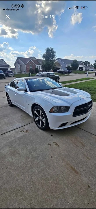 2013 Dodge Charger 7th Gen - Image 3 of 4