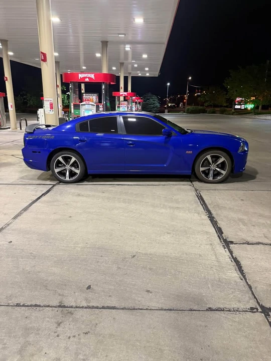 2013 Dodge Charger 7th Gen - Image 3 of 8