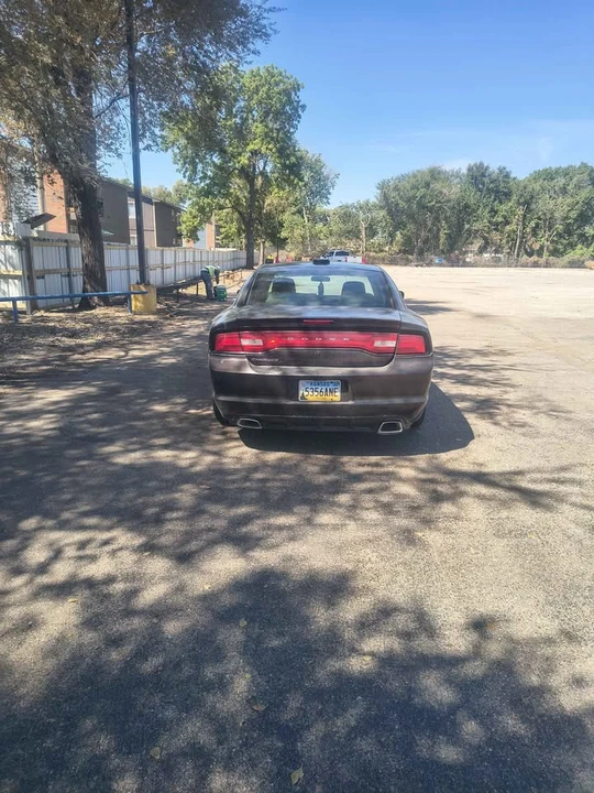 2013 Dodge Charger 7th Gen - Image 4 of 4