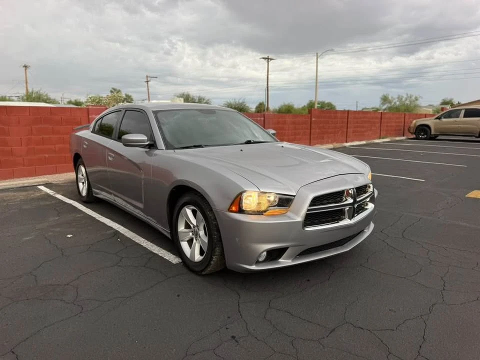 2013 Dodge Charger 7th Gen - Image 4 of 10