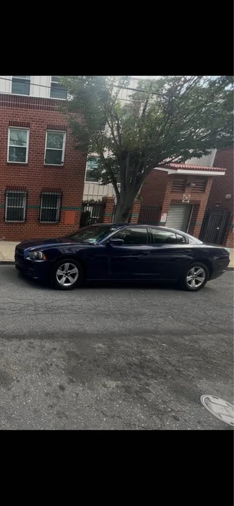 2013 Dodge Charger 7th Gen - Image 3 of 5