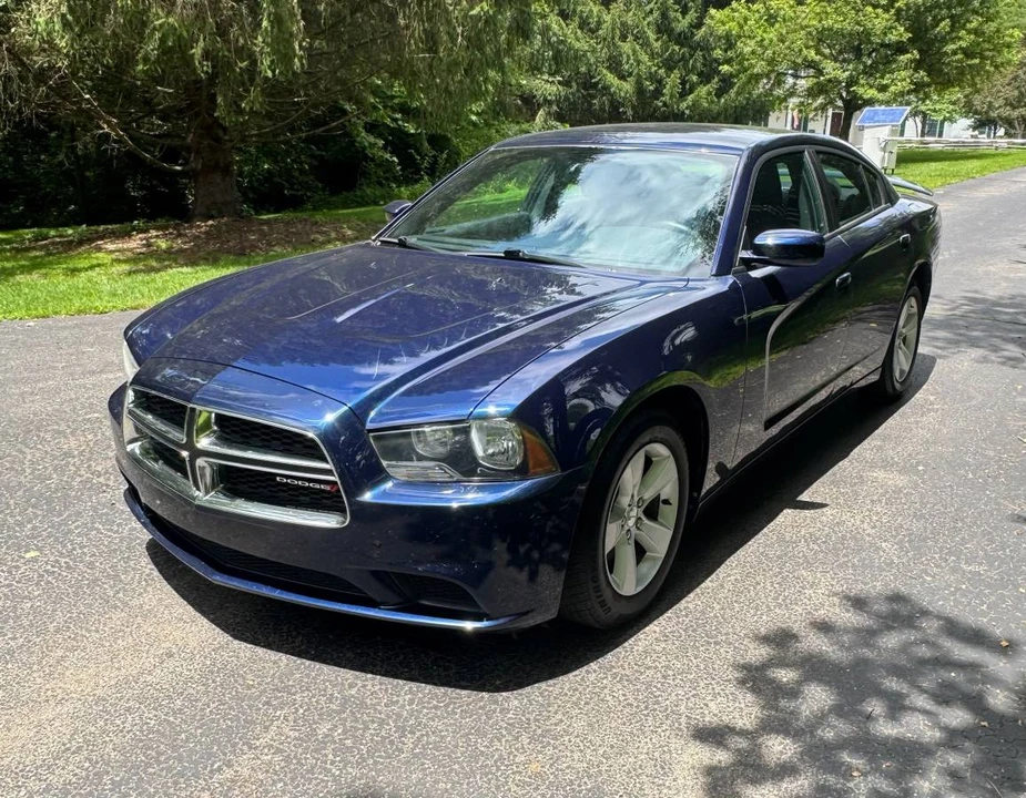 2013 Dodge Charger 7th Gen - Image 2 of 16