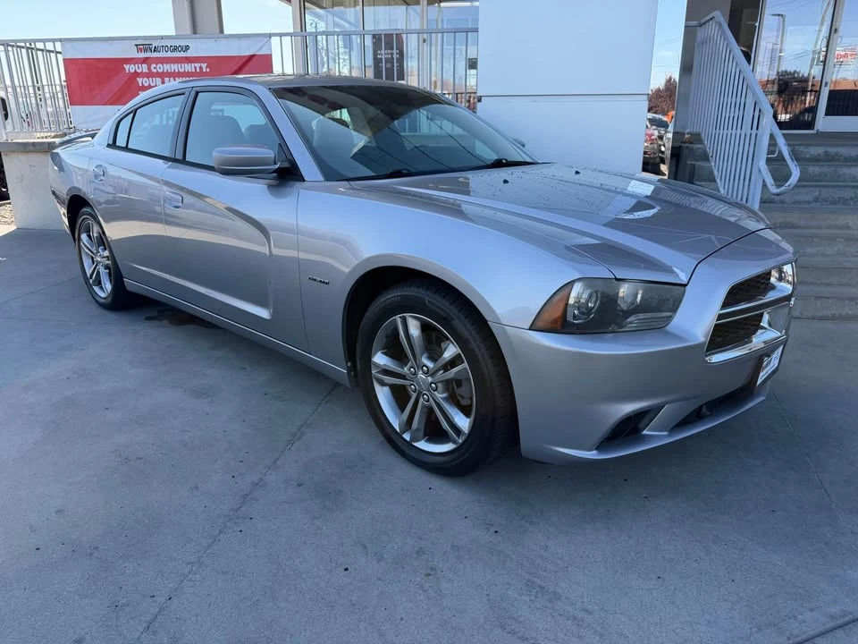 2013 Dodge Charger 7th Gen - Image 3 of 7